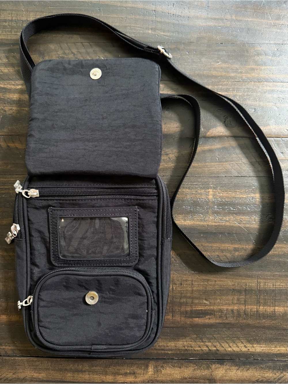 Baggallini Journey Crossbody Bag with RFID Black Nylon Great for Travel - Picture 3 of 6